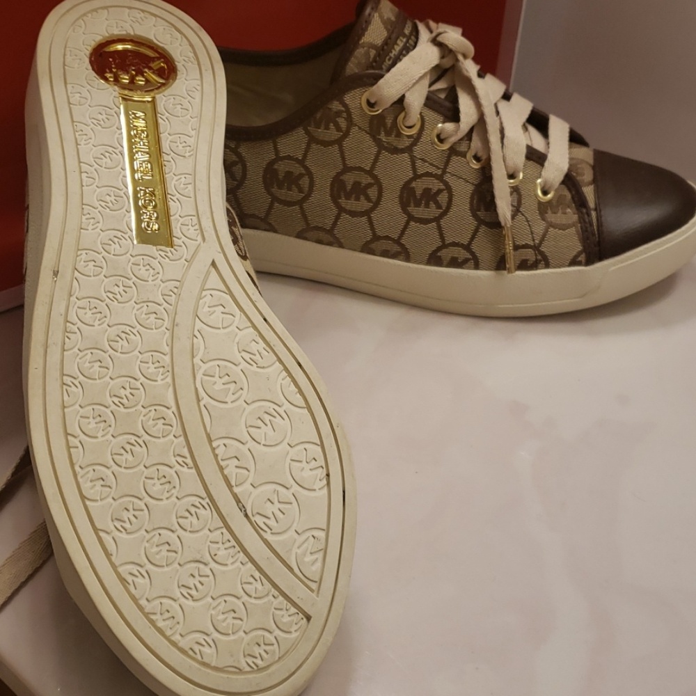 Michael Kors sneakers - Picture 8 of 8